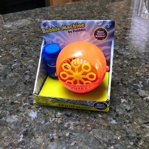 Fubble bubble machine